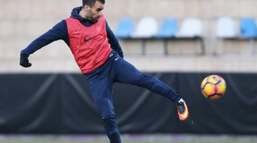 Osmanlıspor, Konyaspor Ma&ccedil;ının Taktiklerini &Ccedil;alıştı