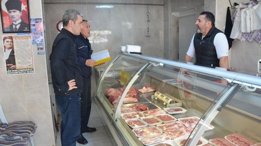 Kuşadası&rsquo;nda Zabıta Ekiplerinden Kasaplara Denetim