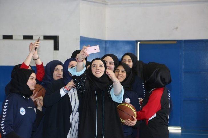 İndira Kaljo’dan Başkan Karadeniz’e Teşekkür Ziyareti G3