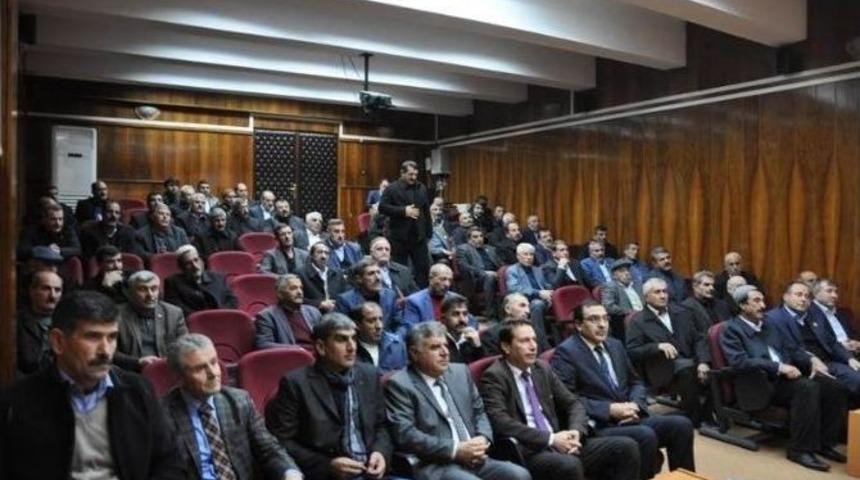 Vali Yavuz, Muhtarlarla Bir Araya Geldi