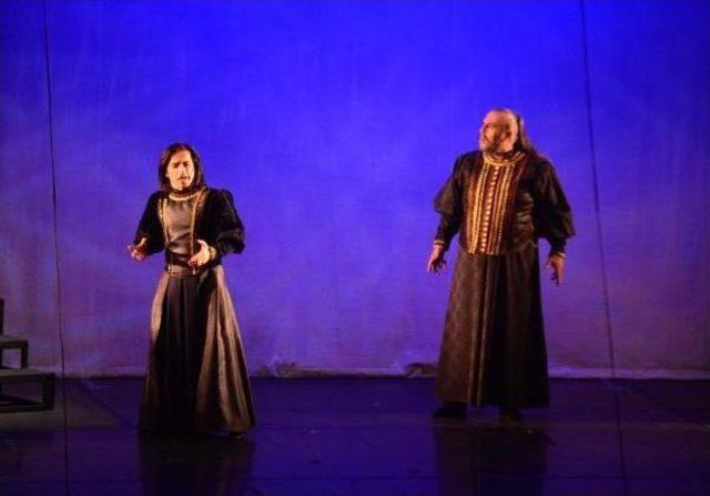 William Shakespeare’Nin Macbeth’I Seyirci Ile Buluştu