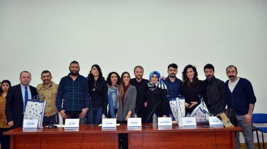 Film Y&ouml;netmeni Ve Oyuncular &Ouml;ğrencilerle Buluştu