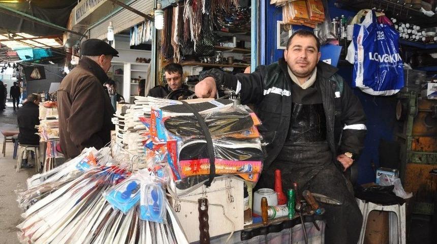 Ucuz Ayakkabı Tamircileri Etkiledi