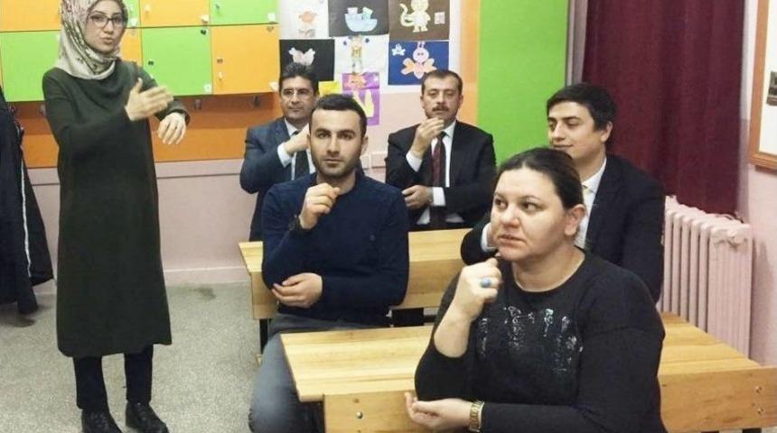 &lsquo;işaret Dili&rsquo; Kursuna Kamu Personelinden Yoğun İlgi