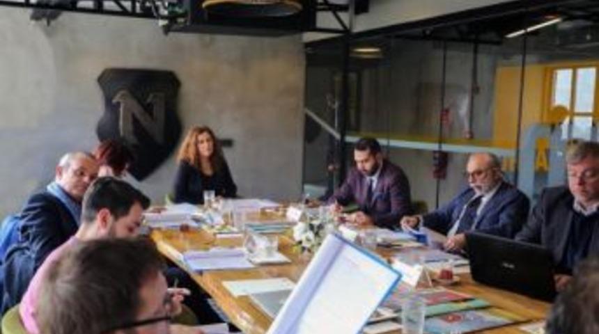 Nişantaşı &Uuml;niversitesi&rsquo;Nin İngilizce Eğitim &Ccedil;alıştayı'ndan... "yabancı Dil &Ouml;ğrenemeyeceğim Inancı" Kırılmalı