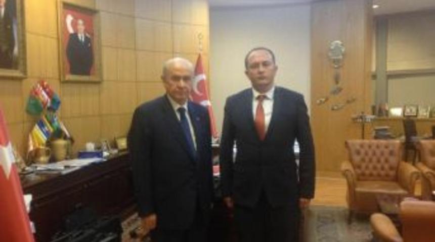 Eskişehir &Uuml;lk&uuml; Ocakları Başkanı Kumru: "&uuml;lk&uuml;c&uuml;ler Liderimizle Aynı Safta, Elif Gibi Dimdik Durmaktadır"