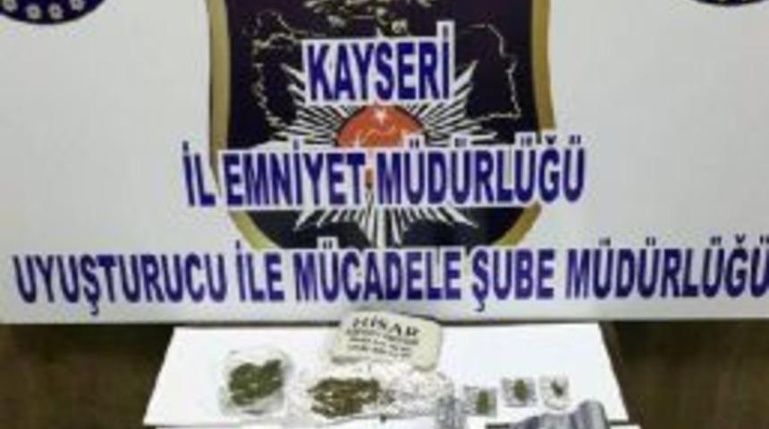 Kayseri'de Uyuşturucuya 3 G&ouml;zaltı