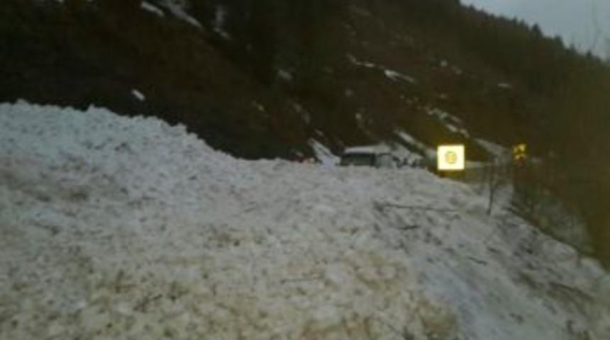 Ardahan-şavşat Yoluna &Ccedil;ığ D&uuml;şt&uuml;