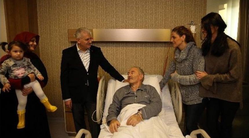 Başbakan Yıldırım&rsquo;dan Hastane Ve Taksi Durağına Ziyaret
