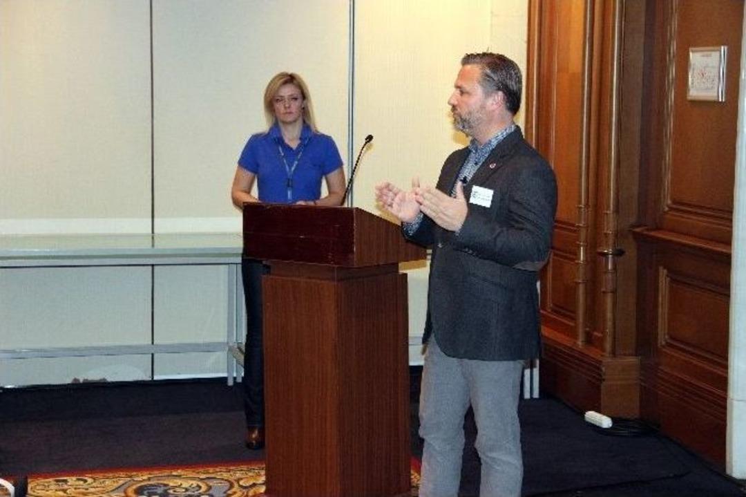 Gen&ccedil;ler B&uuml;y&uuml;k Alman Şirket Temsilcileri İle Bir Araya Geldi