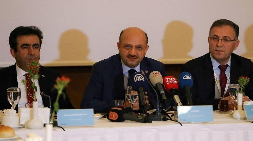 Milli Savunma Bakanı Işık: &ldquo;kimse Tsk&rsquo;yı Rahatsız Etmesin&rdquo;