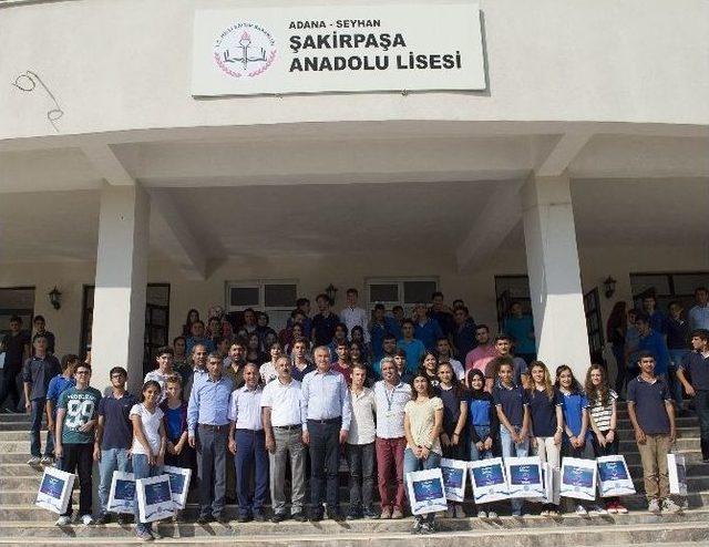 Karalar, Gençlere 30 Bin Adet Kitap Dağıttı 1