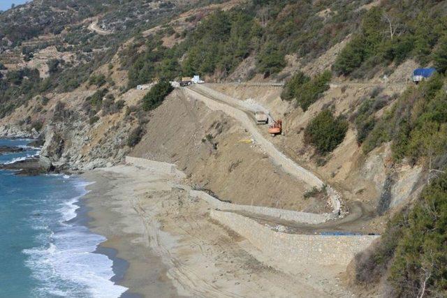 Antalya’ya 3 Yeni Kadınlar Plajı Daha Geliyor