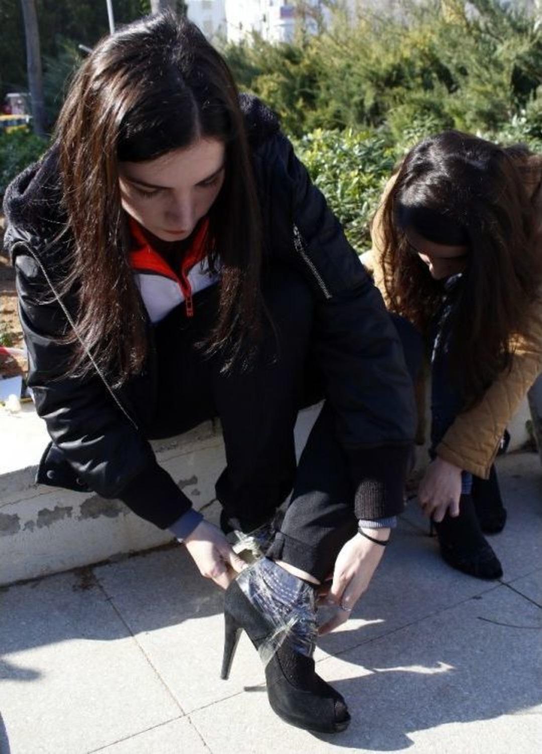 Antalyalı Kadınlar Y&uuml;ksek Topukladı