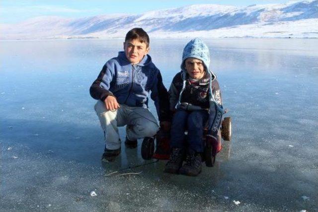 Çıldır Ve  Aktaş Gölleri Dondu