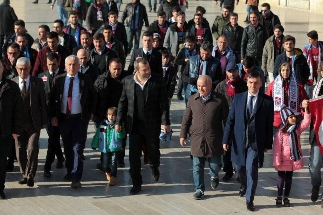 Trabzonspor Heyeti Ata&rsquo;nın Huzurunda