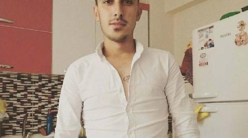 Kendisini Bı&ccedil;aklayan Arkadaşını Pompalıyla &Ouml;ld&uuml;rd&uuml;