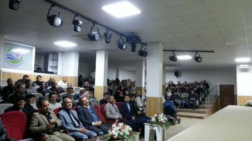 G&ouml;lbaşı İl&ccedil;esinde Helal Gıda Paneli D&uuml;zenlendi