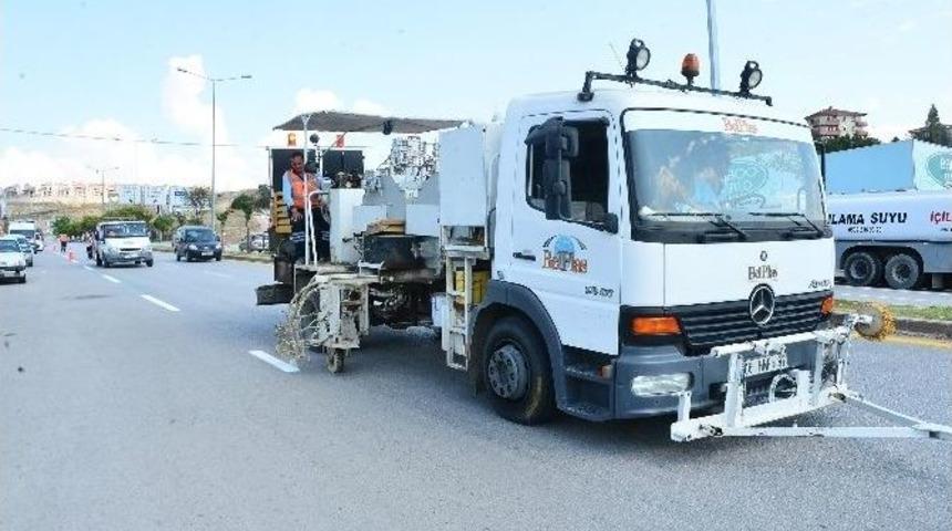 Başkent Yollarına Bin 500 Kilometre Yeni Yol &Ccedil;izgisi