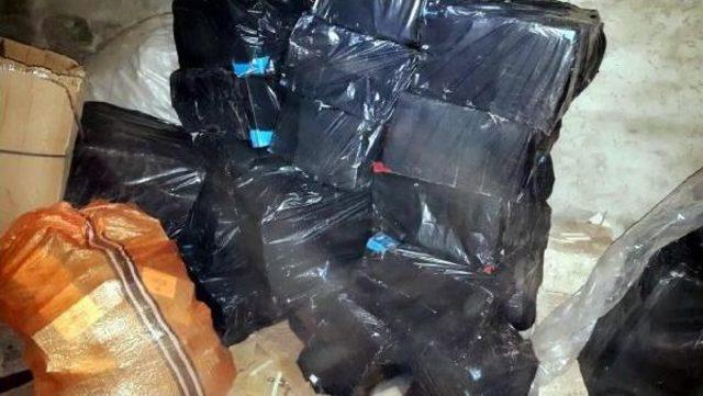 Van'da 40 Bin Paket Kaçak Sigara Ele Geçirildi