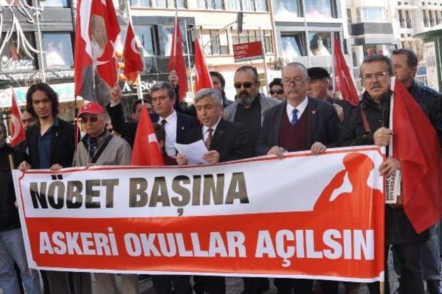 Eskişehir'de 'nöbet Bizde' Eylemi