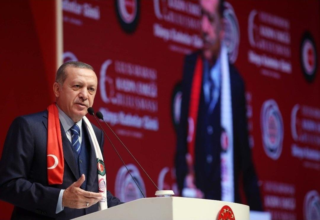 Cumhurbaşkanı Erdoğan: "kadınlarımıza Zaten Bor&ccedil;lanmıştım, 15 Temmuz&rsquo;dan Sonra Buna Bir De Can Borcu Eklendi"