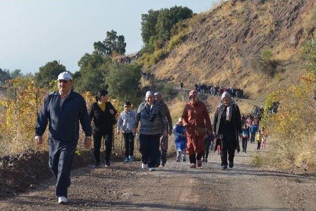 Kumluca’da Davullu Zurnalı Keşif Yürüyüşü