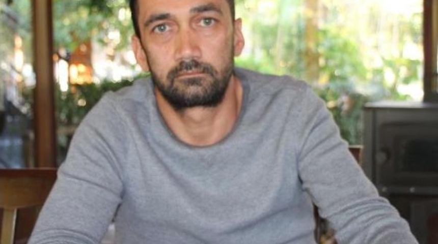 Zehirlenen K&ouml;peğine Su Verdiği Şişeden Kendi De Zehirlendi