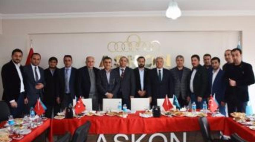 Demir&ouml;z, Tatvan&rsquo;da Askon &Uuml;yeleri İle Bir Araya Geldi
