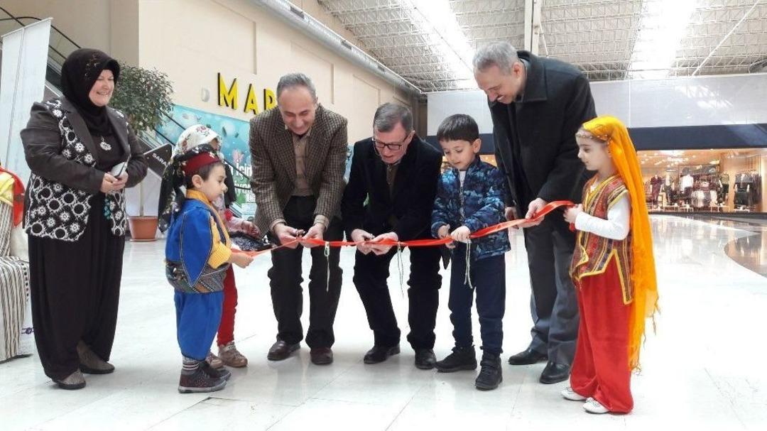 Boz&uuml;y&uuml;k&rsquo;te &ldquo;ge&ccedil;mişten G&uuml;n&uuml;m&uuml;ze Oyalarımız&rdquo; El İşi Sergisi A&ccedil;ıldı