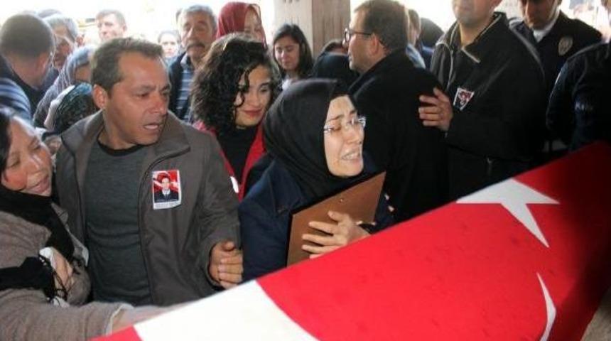 Kaza Şehidi Polis, Salihli'de Toprağa Verildi