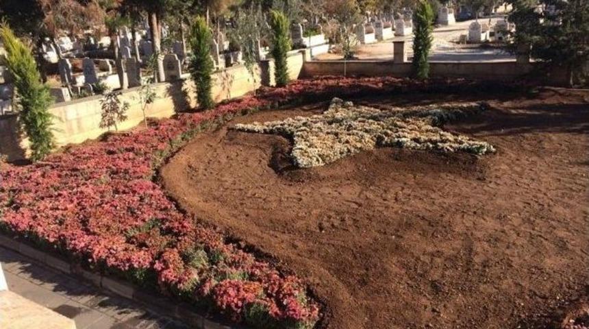 Şehit Mezarlarının Bakımları Yapıldı