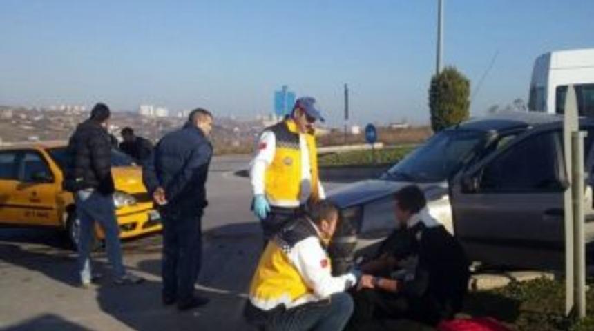 Samsun&rsquo;da Trafik Kazası: 2 Yaralı