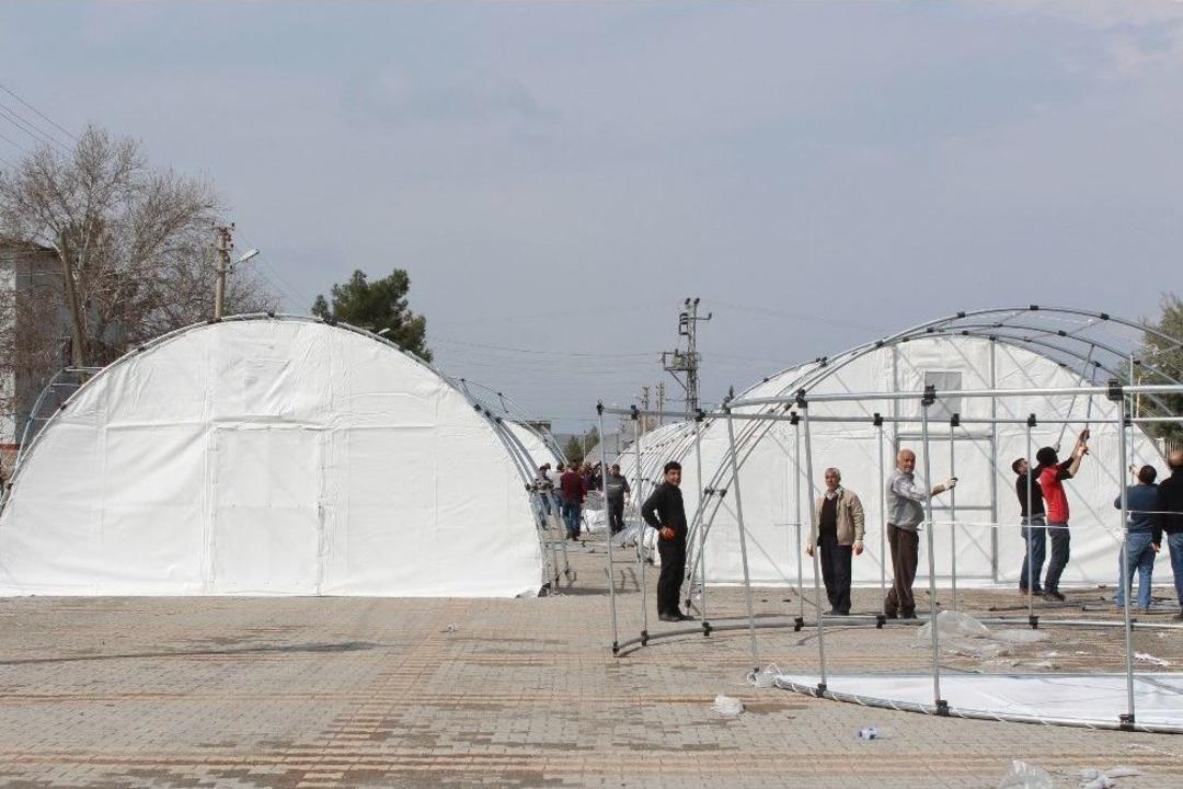 Deprem B&ouml;lgesine &Ccedil;adır Derslikler Kuruldu