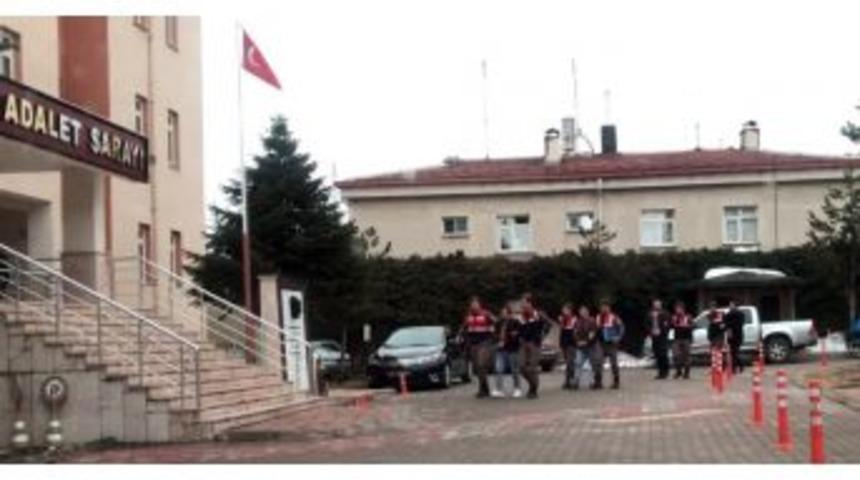 Silah Operasyonunda 7 Kişi Tutuklandı