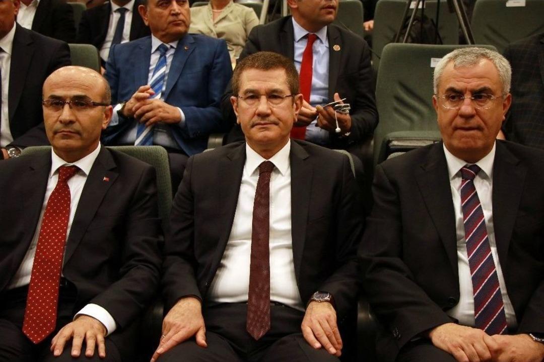 Canikli&rsquo;den Parlamenter Sisteme "devekuşu" Benzetmesi