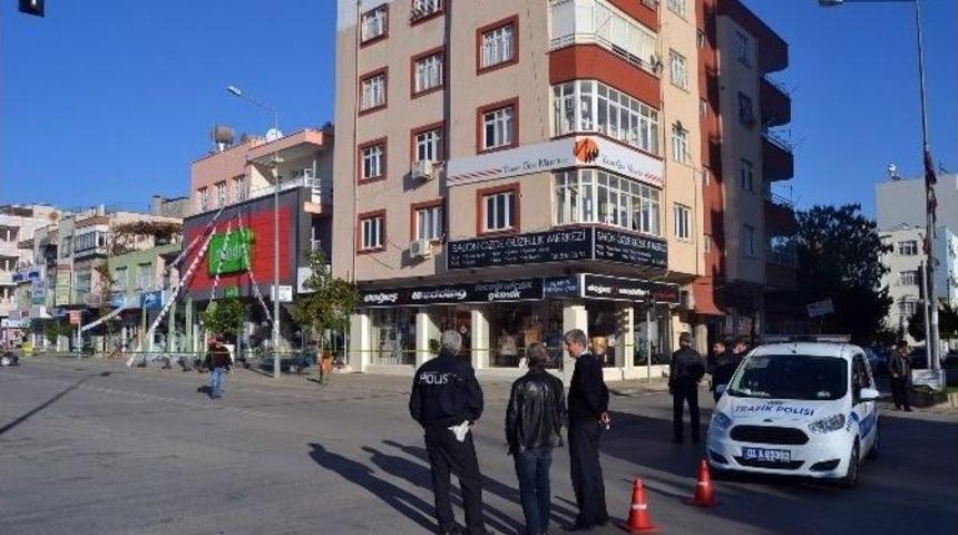 Bomba Aranan &Ccedil;antadan Oyuncak &Ccedil;ıktı