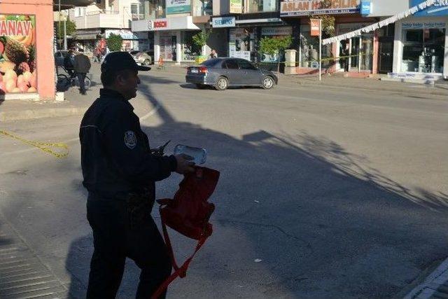 Bomba Aranan Çantadan Oyuncak Çıktı