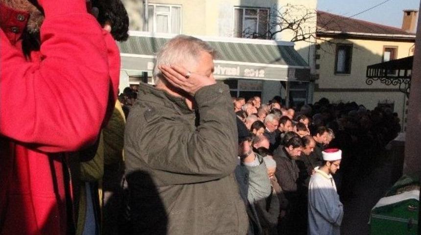 Bilecik&rsquo;in Sevilen Esnafı &rsquo;ilhan Dayı&rsquo; Vefat Etti