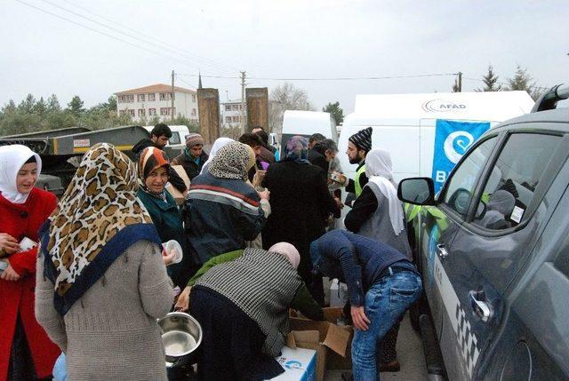 Beşir Derneği Depremzedelerin Yardımına Koştu