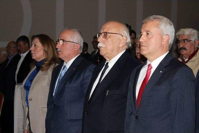 Eskişehir’de Türk Dünyası 2016 Yılı Yıllık Faaliyet Değerlendirme Genel Kurul Toplantısı Gerçekleşti