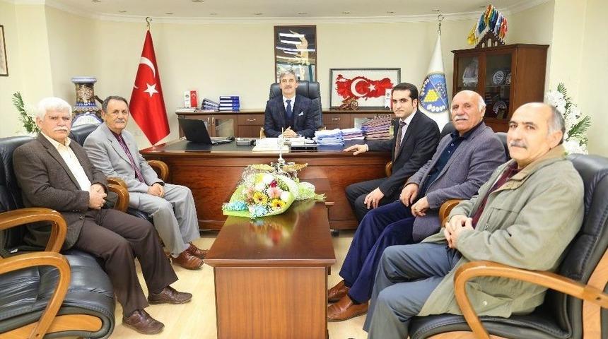 Azerbaycan K&uuml;lt&uuml;r Derneği&rsquo;nden Başkan Şirin&rsquo;e Teşekk&uuml;r Ziyareti