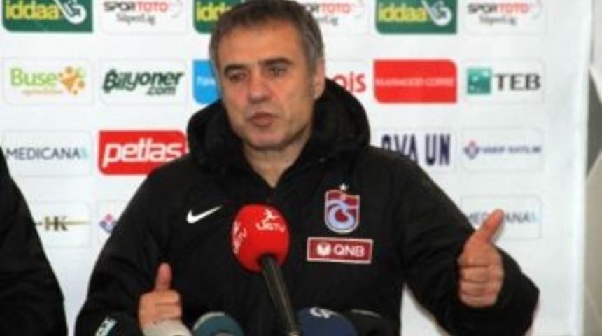 Yanal: &ldquo;takımı Oyuncu &Ccedil;&ouml;pl&uuml;ğ&uuml;ne D&ouml;nd&uuml;rmememiz Gerekiyor&rdquo;