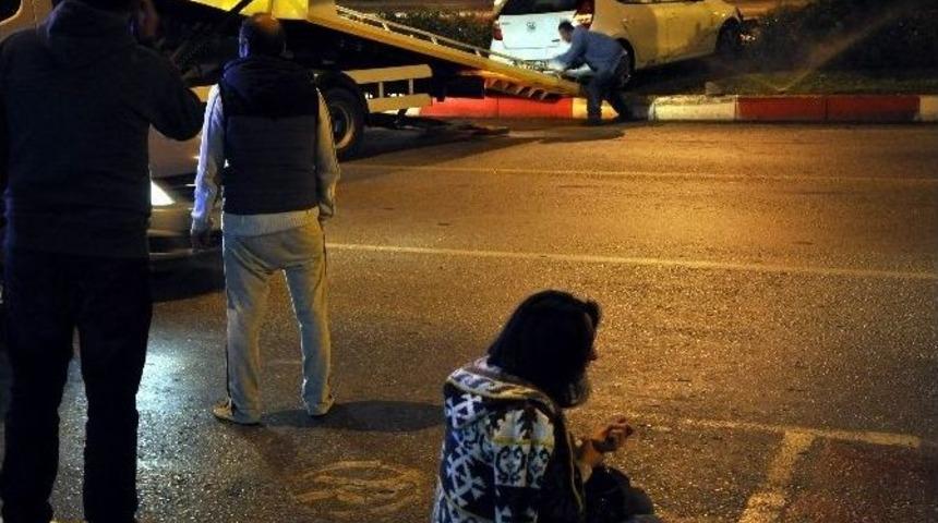 Aracı İle Orta Ref&uuml;je &Ccedil;ıkan Kadın S&uuml;r&uuml;c&uuml; G&ouml;zyaşlarını Tutamadı