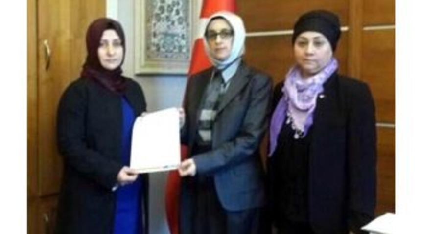 Ak Parti&rsquo;de Yeni Başkan &Uuml;nl&uuml; Oldu