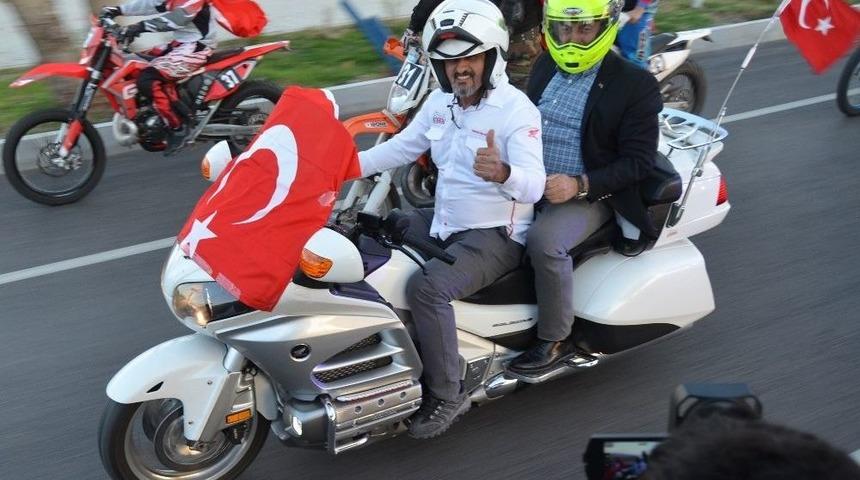 Dışişleri Bakanı &Ccedil;avuşoğlu Avrupa&rsquo;ya Sert &Ccedil;ıktı