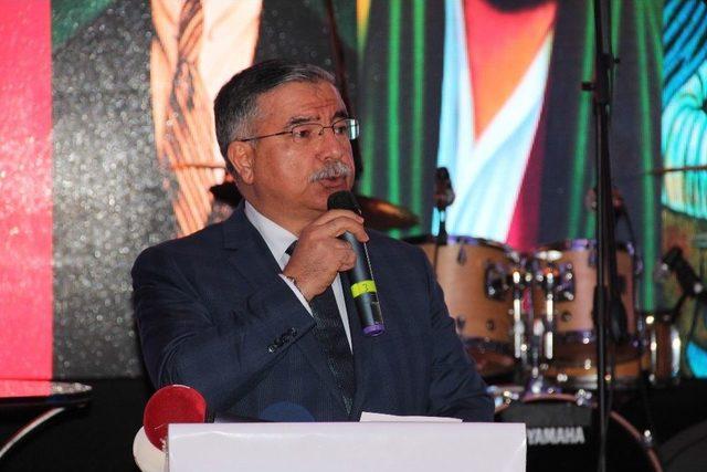 Bakan Yılmaz: 