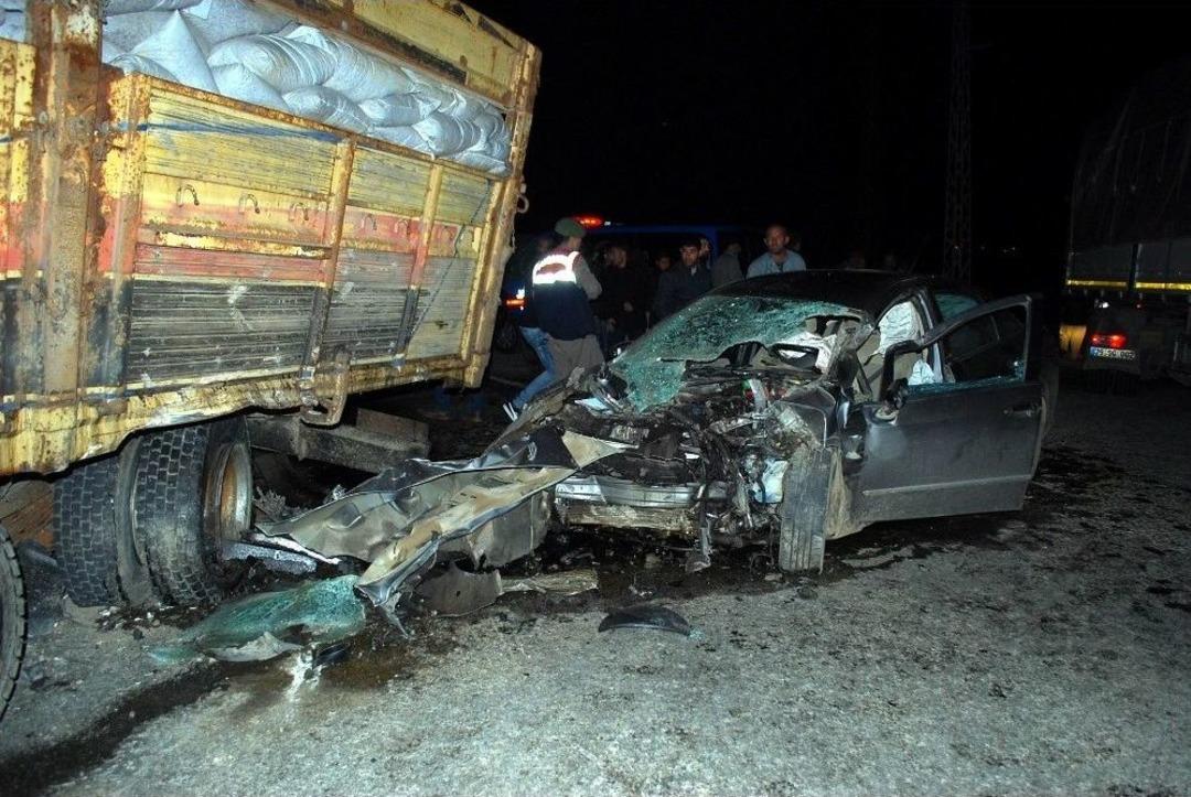 Manisa&rsquo;da Trafik Kazası: 2 Yaralı