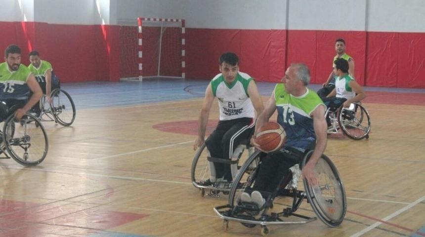 Hakkari Ekibinden Farklı Galibiyet