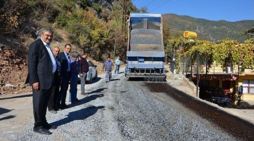 Alanya Ak&ccedil;atı&rsquo;ya Emisyonlu Asfalt